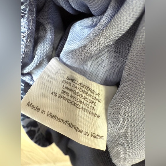 Tory Burch Michele Floral Dress Periwinkle Blue Faux Wrap Small Petite EUC - Picture 5 of 5